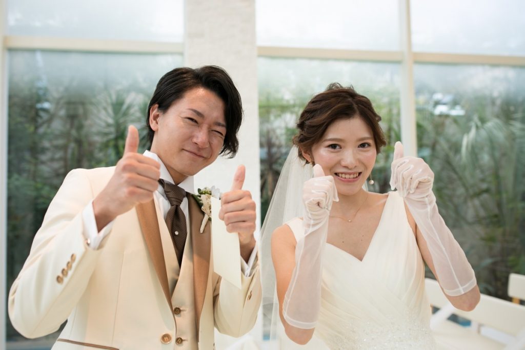 笑顔と涙いっぱいの結婚式