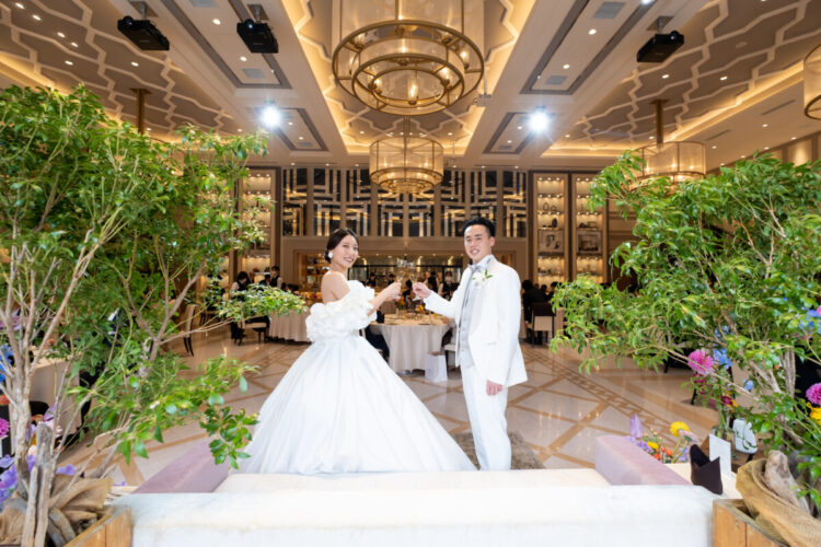 春のお花に囲まれて豪華なWedding Party